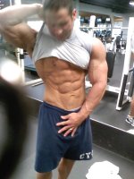 at the gym pic (abs).jpg